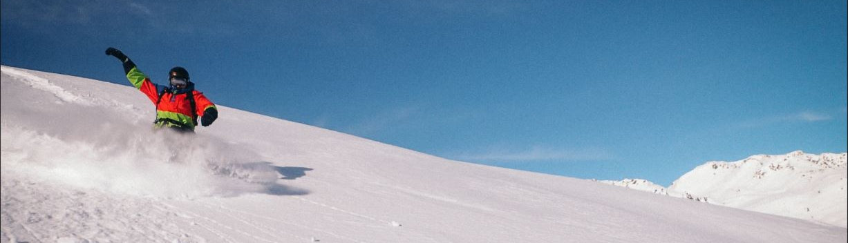 sustainable powder skiing