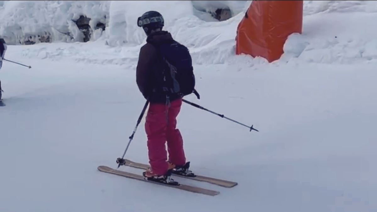 Load video: Esquí sostenible en pista